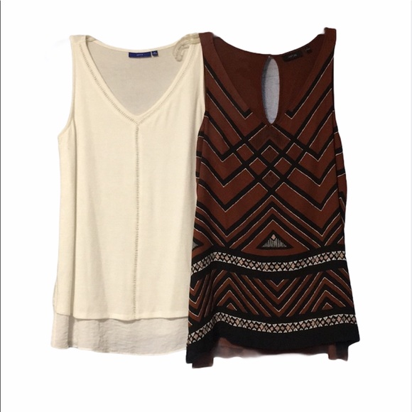 Apt. 9 Tops - 🌸Bundle of two Apt. 9 Sleeveless Tops Size Medium